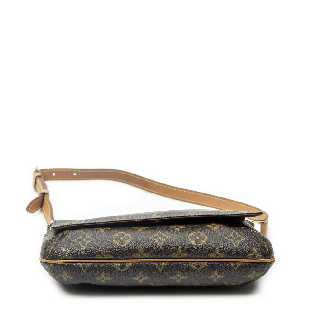 Louis Vuitton Musette Tango - Picture 6 of 10